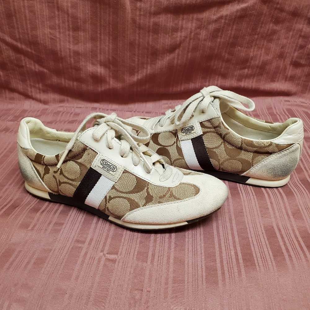 Women's Coach Beige Joss Shoes Size 6